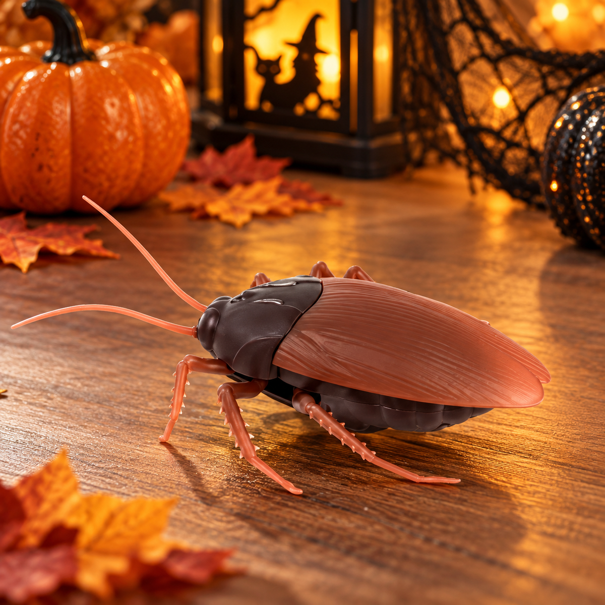 Cafard télécommandé dans une décoration Halloween
